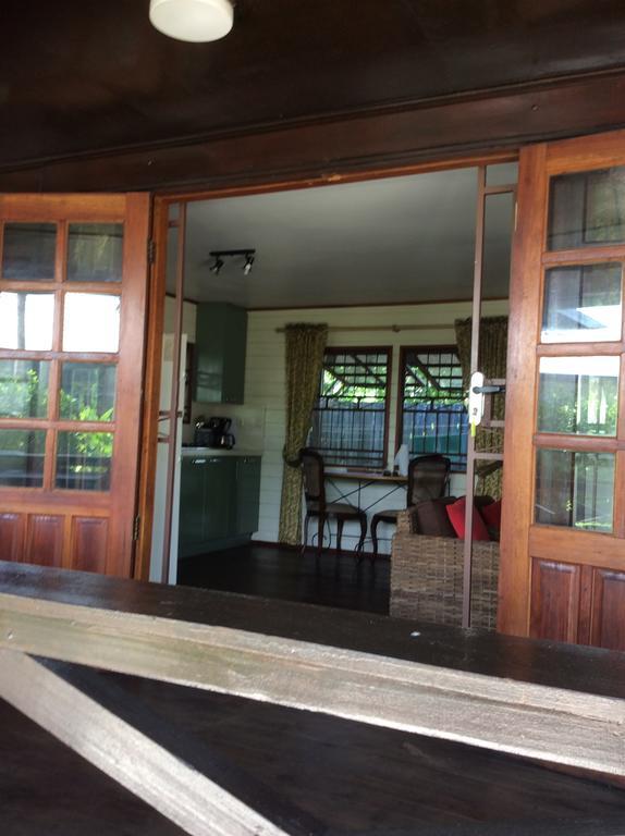 Bamboe Villa Meerzorg Exteriör bild